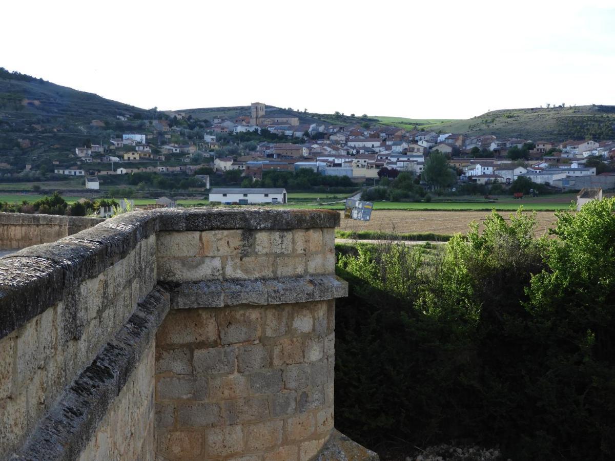 Apartamentos Turisticos Ribera Natura San Martin de Rubiales ภายนอก รูปภาพ