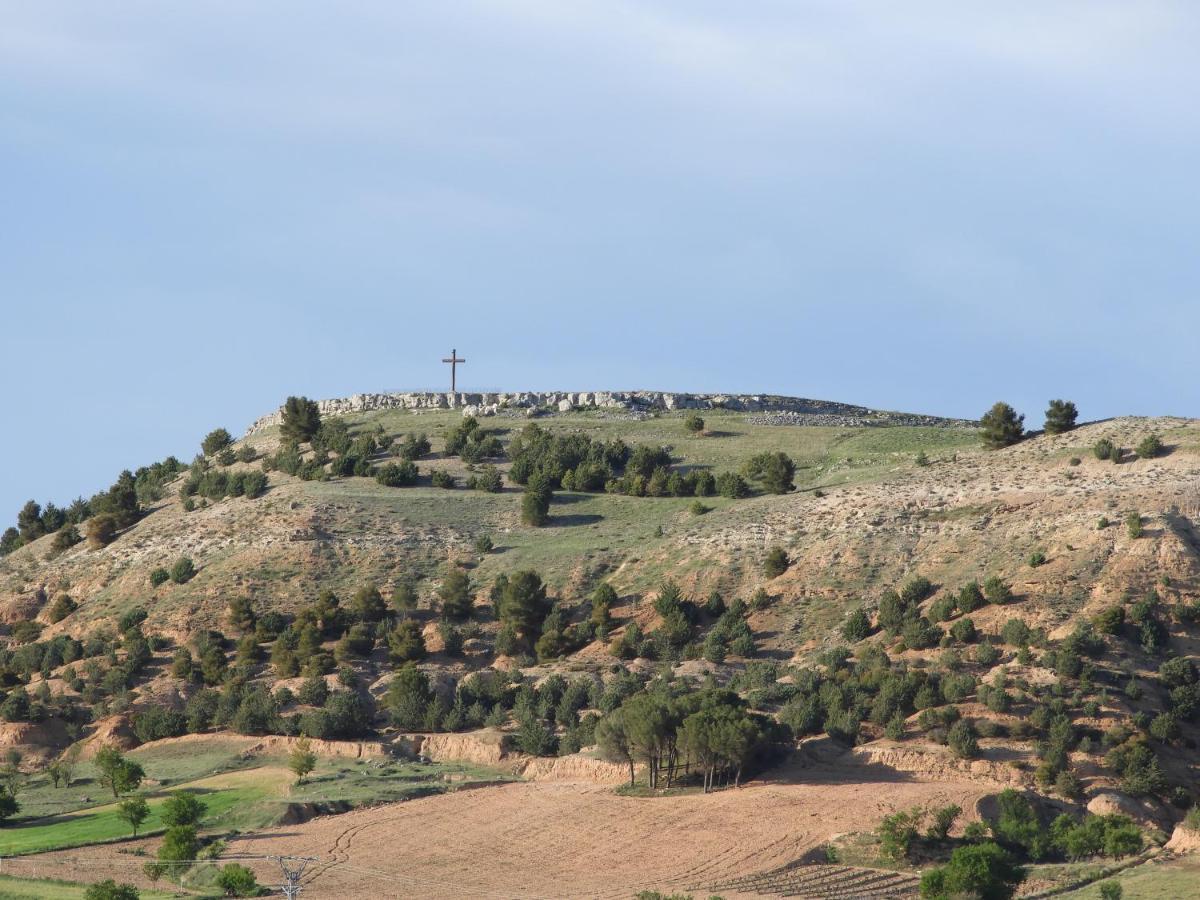 Apartamentos Turisticos Ribera Natura San Martin de Rubiales ภายนอก รูปภาพ
